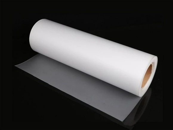 Translucent-flame-retardant-polycarbonate